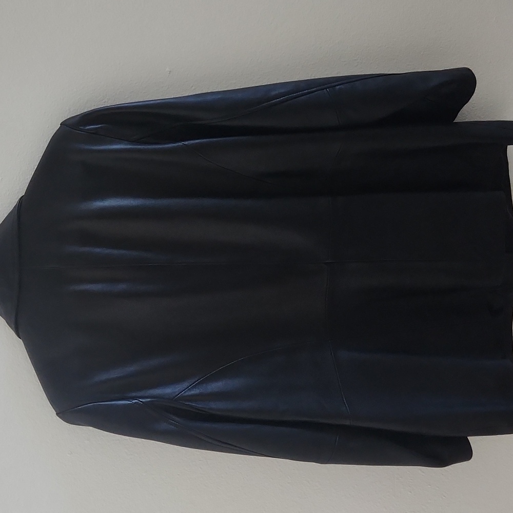 Bernardo Black Genuine Leather Jacket - Picture 3 of 7